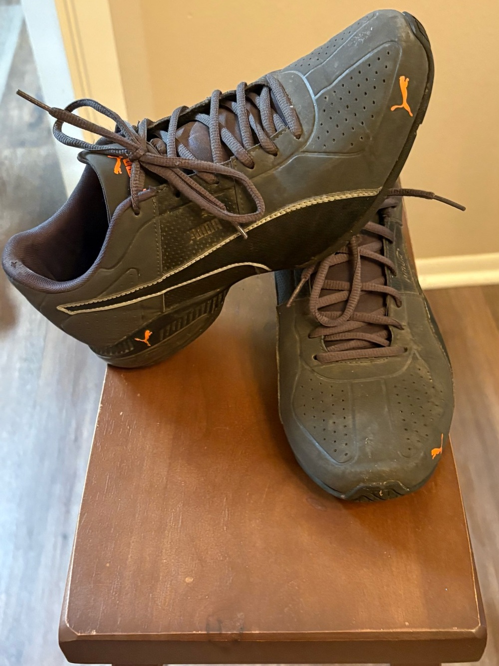 Puma Men's Dark Gray Athletic Sneakers with Orange Logo